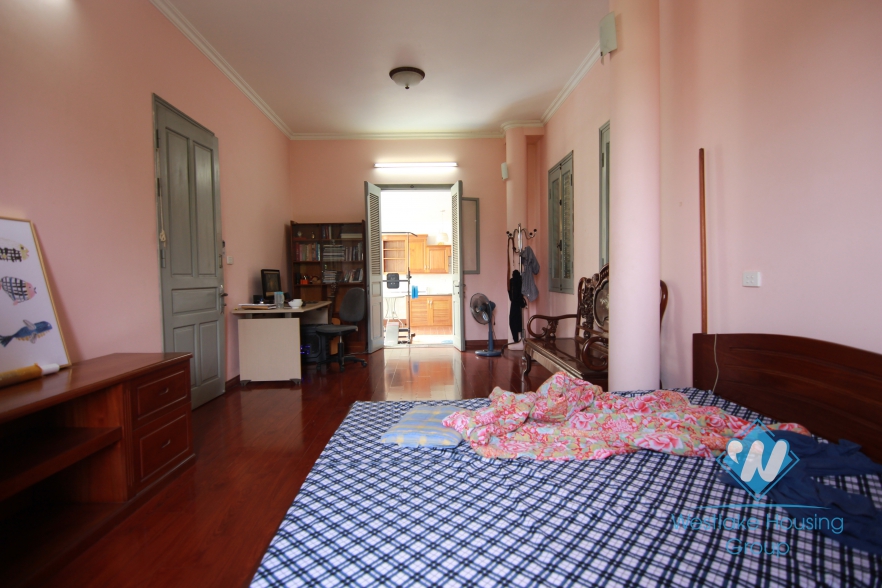 Spacious villa with 500 sqm living space for rent in Tay Ho, Hanoi